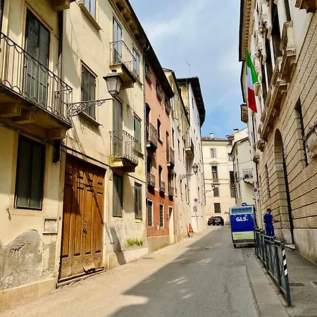 アパート Le Travi